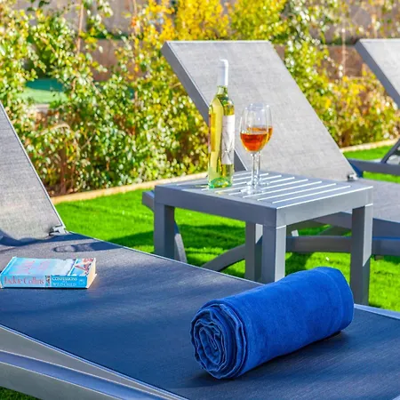 Holiday Home In Albufeira With Private Pool Albufeira