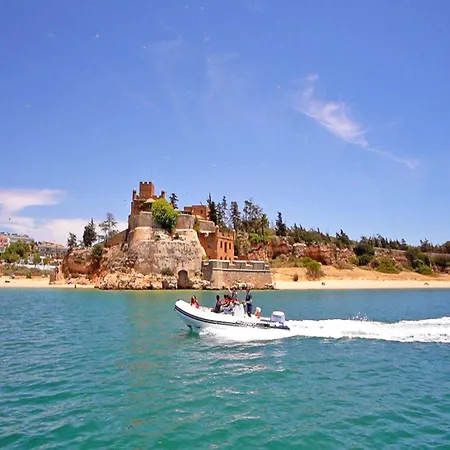 Holiday Home In Albufeira With Private Pool 빌라 *
